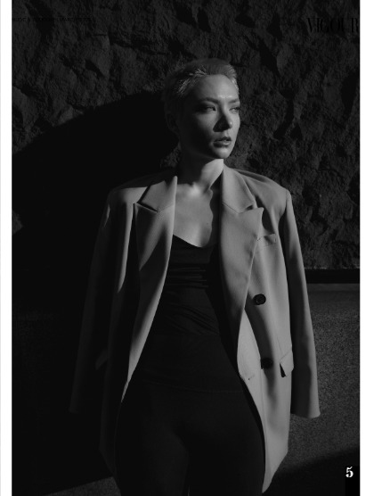VIGOUR MAGAZINE Nude & Boudoir | March 2025 | Issue 02, page 5