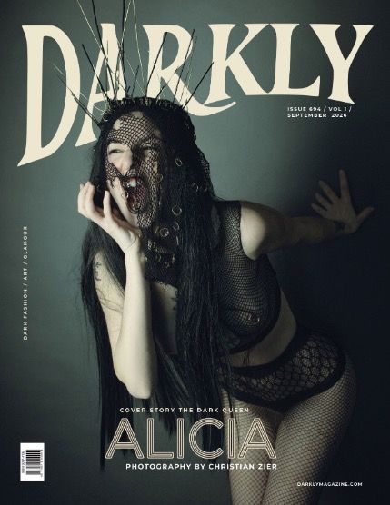 Даркли, журнал. Сентябрь 2026, выпуск 694 (Darkly Issue 694, September 2026), page 1