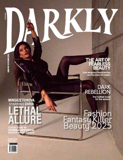 Darkly Issue 447 October, page 1