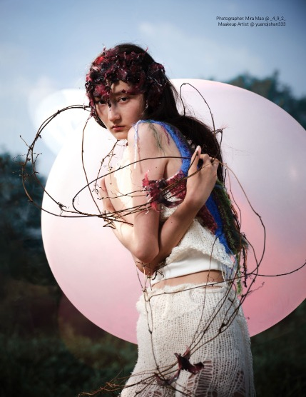 L'ATTIRANCE BOLD FASHION 54 November 2025, page 3