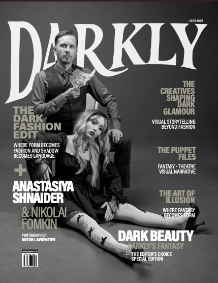 Darkly Issue 485 december, page 1