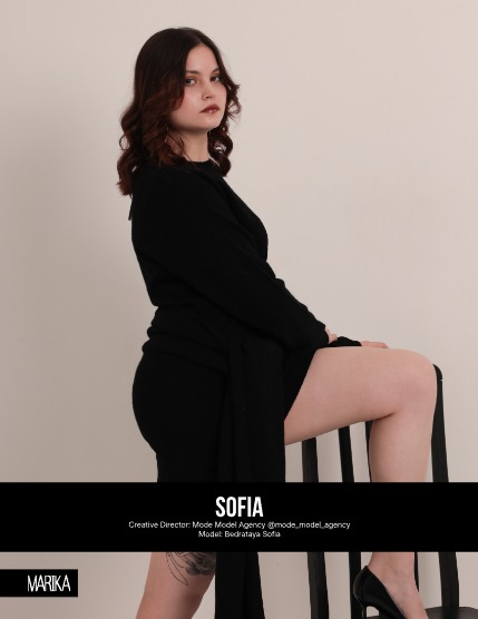 MARIKA MAGAZINE PORTRAIT (ISSUE 6065 - December), page 4