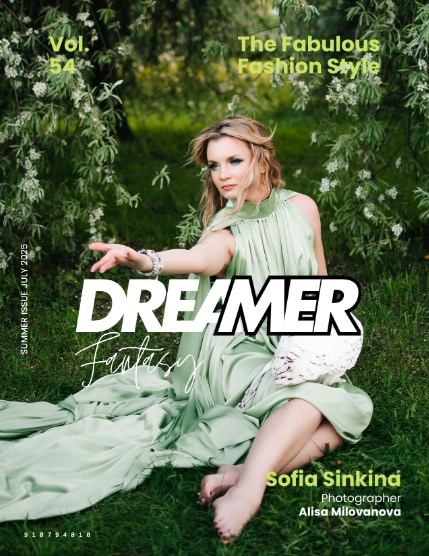 Dreamer Magazine Issue 54, page 1